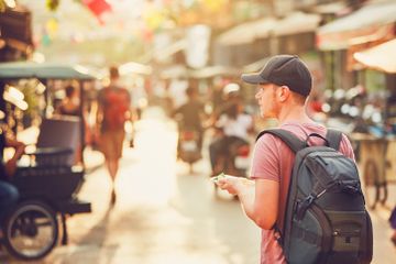 Mencegah Begpackers, Ini yang Dilakukan Thailand dan Hong Kong
