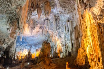 Stalagmit di Gua Iran Ungkap Kejatuhan Kekaisaran Mesopotamia Pertama