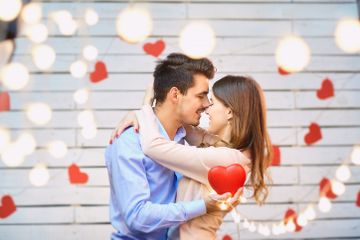 Jatuh Cinta Mengubah Cara Kerja Otak dan Tubuh, Seperti Apakah?