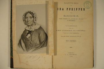 Ida Pfeiffer (1797-1858), putri dari produsen kapas Austria yang kaya, terkenal karena perjalanannya di seluruh dunia dan seorang penulis buku perjalanan. Buku-buku itu diterjemahkan ke dalam tujuh bahasa.