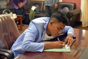 Rezeki Nomplok, Inilah Deretan Hadiah yang Didapat Atlit Lari Lalu Muhammad Zohri, Mulai dari Rumah Hingga Kuliah Gratis Tanpa Tes!