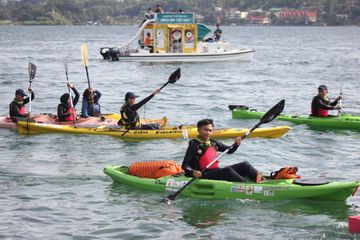 Tumbuhkan Rasa Cinta Pada Olahraga Kayak dan Wisata Indonesia Melalui EKPI