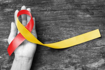 Ratusan Warga Bandung Positif HIV/AIDS, Ini Penyebab Penularan dan Gejalanya