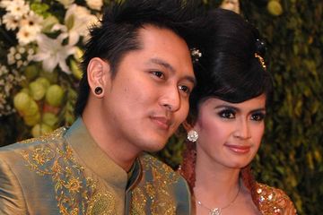 Tak Percaya Tuhan & Nyaris Bunuh Diri Setelah Suami Selingkuh, Begini Nasib Mantan Istri Demian yang Banting Tulang Demi Sesuap Nasi