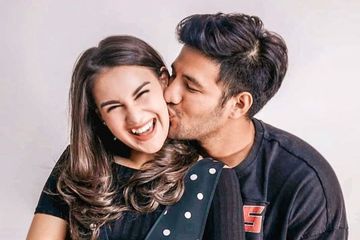 Bak Ketiban Durian Runtuh, Ahli Tarot Terawang Ammar Zoni dan Irish Bella Dapat Rezeki Besar Usai Kehilangan Putri Kembarnya