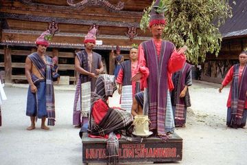 Boneka Sigale-gale di Samosir, Sumatera Utara