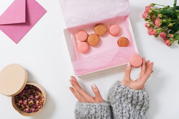 Rayakan Momen Manis Valentine dengan Kue Macaron Vanila, Ini Resepnya!