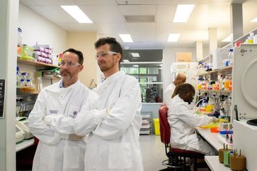 Para ilmuwan, yuk saatnya ajak para warga yang berminat di bidang sains untuk terlibat dalam pengambilan data penelitian ilmiah.