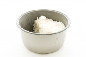Jangan Sampai Salah, Ini Cara yang Benar Membersihkan Rice Cooker Agar Kinclong dan Tahan Lama