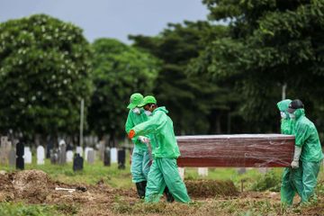 Suspect Corona Meninggal di Ambulans Karena Ditolak 3 Rumah Sakit, Keluarga Ungkap Rasa Marah dan Kesedihan, 'Harusnya Langsung Masuk ICU'