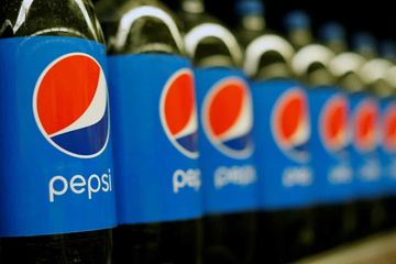 Carbios, perusahaan di balik terobosan ini telah bermitra dengan perusahaan besar termasuk Pepsi dan L'Or&eacute;al.