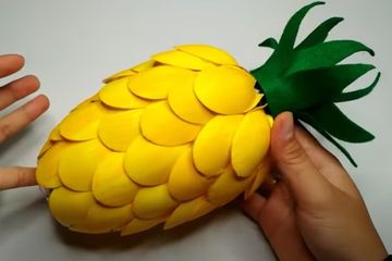 Yuk Bikin Toples Berbentuk Nanas Buat Lebaran, Cara Buatnya Sangat Mudah!