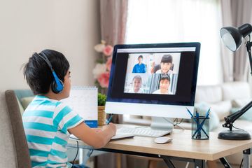Pengamat Pendidikan: Tanpa Disadari, Kita Paksa Anak ke Era Digital