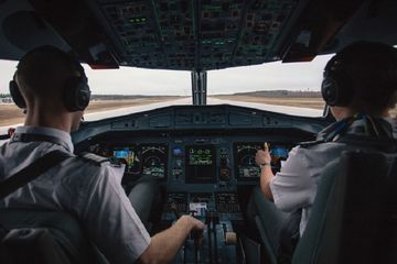 Ilustrasi pilot