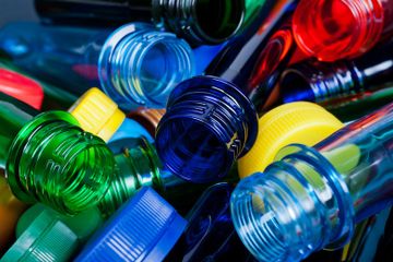 Kolaborasi Usaha Rintisan Mampu Tangani Sampah Plastik Pascakonsumsi?