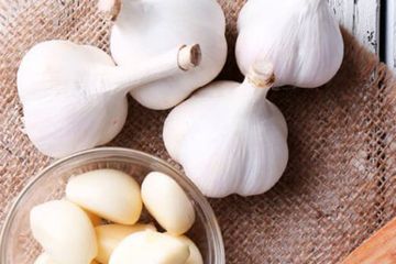 Cuma Diamkan Bawang Putih Selama 10 Menit Sebelum Dimasak, Ternyata Bisa Cegah Penyakit Mengerikan Ini! Ajaib Banget