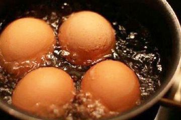 Pantas Banyak yang Gagal, Jangan Lagi Pakai Cara ini Agar Telur Rebus Tidak Gampang Retak, Pemula Pasti Bisa