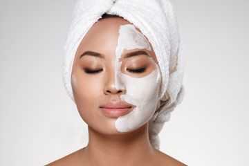 5 Bahan Alami yang Biasa Ditemukan di Dapur Ini Ampuh Kecilkan Pori-pori di Wajah, Dijamin Anti Ribet!