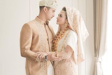 Ali Syakieb Unggah Foto Prewedding dengan Margin Wieheerm, Netizen Malah Sibuk Prediksi Wajah Anak Sang Aktor Setelah Lihat Bagian Tubuh Ini