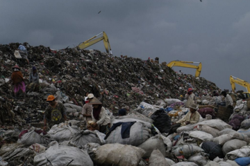 Timbunan sampah.