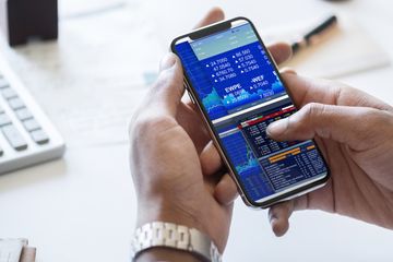 Emiten.com, Startup Aplikasi Saham Bantu Investor Pemula Temukan Saham Berpotensi