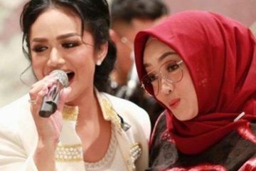 Bak Sebuah Firasat, Terungkap Pesan Terakhir Rina Gunawan Sebelum Meninggal pada Krisdayanti