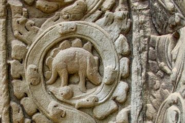 Dinosaurus Candi Ta Prohm di Kamboja