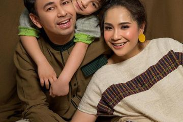 Rafathar Main Bulu Tangkis Bareng Raffi dan Gigi: Siap Dilatih Om Ginting