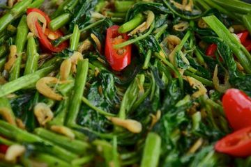 Cara Memasak Kangkung Agar Tetap Renyah dan Segar, Gampang Banget!