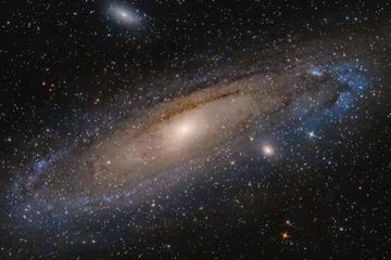 Lubang hitam luar biasa ditemukan di galaksi tetangga kita, Andromeda.
