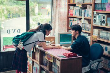 Bintangi Drakor Twenty Five Twenty One, Chemistry Nam Joo Hyuk dan Kim Tae Ri Bikin Gemas dan Hangat