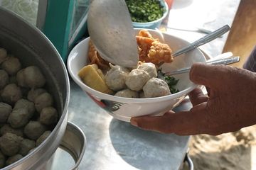 Yang Suka Bakso Mending WASPADA! Jangan Lagi Makan dengan Tambahan Ini, Walau Enak Ternyata Bisa Bikin Mati Muda