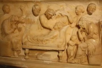 Adegan berkabung dari sarkofagus anak Romawi. Marmer, abad ke-2 M, pemakaman Romawi di Agrigento, Sisilia.