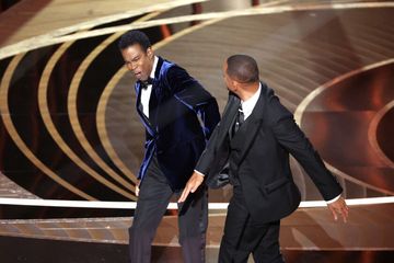 Will Smith pukul Chris Rock