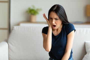 Ke Dokter Gigi Takut, Mending Hilangkan Sakit Gigi dengan Lakukan Pijatan Dibagian Ini, dalam Waktu Singkat Rasa Sakit Pasti Lenyap