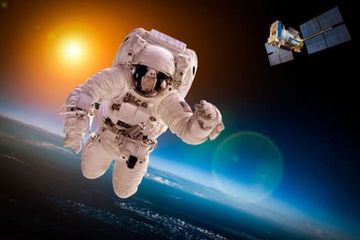 Radiasi luar angkasa bisa berbahaya bagi manusia. Mungkin sebaiknya para pebisnis perjalanan luar angkasa memikirkan keselamatannya.