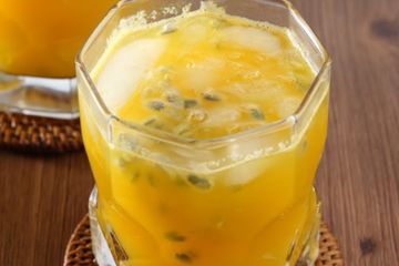 Resep Mango Squash Passion Fruit Segar Ini Bikin Kita Pengen Menyeruputnya Berkali-Kali
