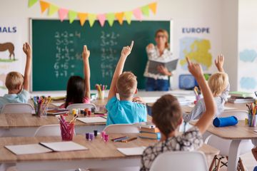 Daftar sekolah negeri terbaik di Jawa Barat. 
