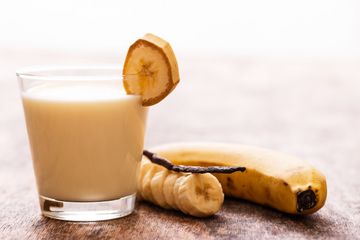 Baru 10 Hari Iseng Minum Jus Pisang Tiap Pagi, Gak Disangka Perubahan Fantastis Ini Malah Terjadi Pada Tubuh Seorang Pria, Dokter Pasti Kaget Kalau Tahu!