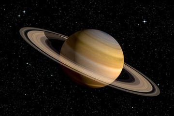 Awalnya, para astronom menduga bahwa kemiringan planet Saturnus berasal dari interaksi gravitasi dengan tetangganya Neptunus. Tapi studi baru mengatakan lain.