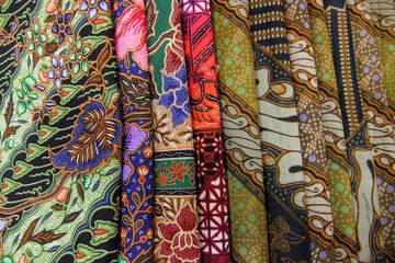 cara mencuci kain batik