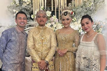Raffi Ahmad dan Nagita Slavina hadiri pernikahan Kaesang dan Erina.