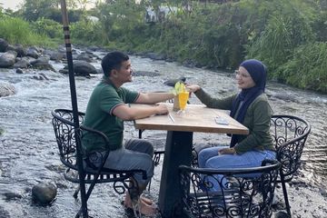 Indra Bekti dan Aldila Jelita 