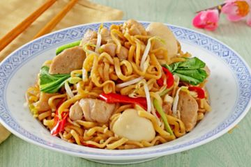 Resep Mi Panjang Umur, Bisa Jadi Ide Menu Sarapan Istimewa Saat Imlek