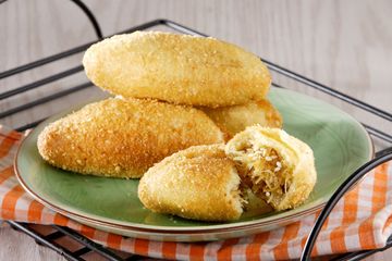 Resep Roti Goreng Kelapa Wijen Enak Dan Empuk yang Selalu Menarik Disantap
