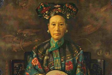 Dari selir menjadi ratu yang memodernisasi Tiongkok. Berhasil membawa banyak kebaikan bagi negeri, Cixi kerap mendapatkan banyak penentangan.