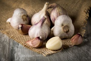 3 Cara Simpan Bawang Putih Agar Tetap Segar, Dijamin Gak akan Kering sampai 1 Minggu