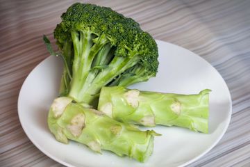 Sayang Kalau Dibuang-buang, Batang Brokoli Ternyata Bisa Diolah jadi 3 Makanan Enak ini, Selain Enak Juga Sehat!