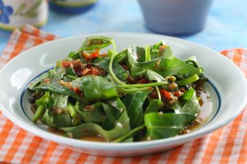 Resep Tumis Kangkung Bumbu Rica Enak Dan Praktis, Menu Andalan Restoran Seafood