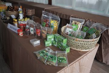 25 UMKM dari Kabupaten Anggota LTKL Presentasikan Produk Berbasis Alam di Festival Lestari 5
